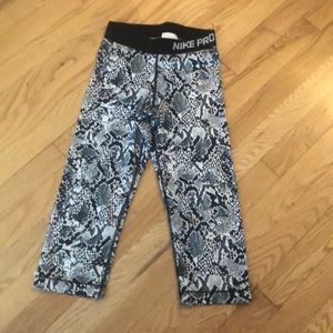 Nike Snake Skin Spandex Crop Legging